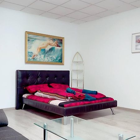 H Comfort Apartment 5P Af Wina Bagian luar foto