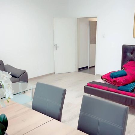 H Comfort Apartment 5P Af Wina Bagian luar foto